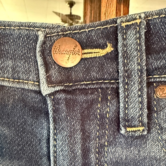 Wrangler Kids' Denim Blue Jeans - Picture 4 of 5